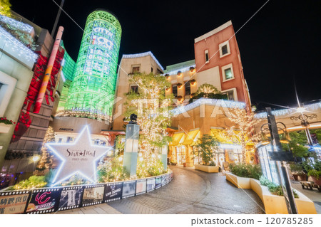 川崎La Cittadella(Cinecittà)的城市夜景 照亮城市的燈光【神奈川縣川崎市】 川崎La Cittadella(Cinecittà)的城市夜景 照亮城市的燈光【神奈川縣川崎市】 120785285