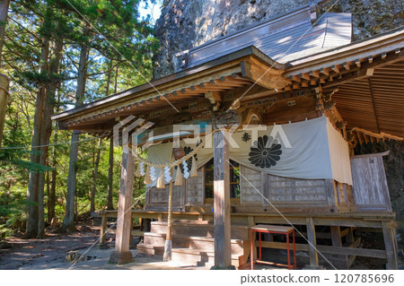 Mount Myogi, Kanra District, Gunma Prefecture, Nakanotake Shrine, worship hall 120785696