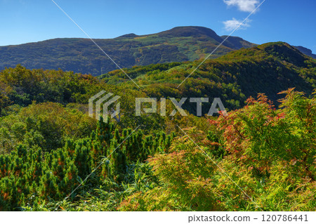 秋季攀登松漢別山 - 北海道的壯麗景色 - 日本名山 200 選 秋季攀登松漢別山 - 北海道的壯麗景色 - 日本名山 200 選 120786441