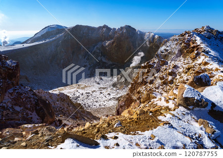 初冬的母寒岳－日本百座名山的壯觀登山 120787755