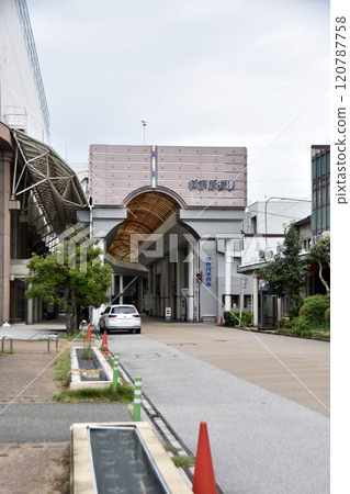 Otabaya Street (Takaoka City, Toyama Prefecture) 120787758