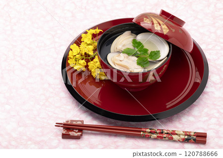 蛤蜊湯和油菜花 120788666