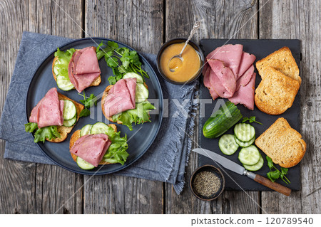 toast with corned beef and veggies, top view 120789540