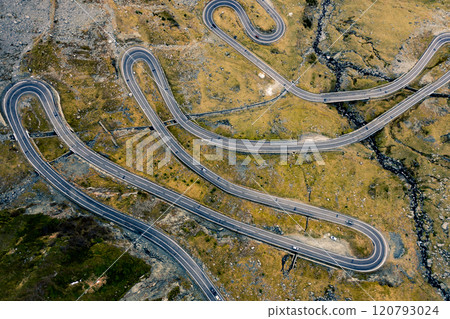 Aerial view of Transfagarasan road 120793024
