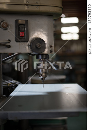 Threading with a Tapping Drilling Machine 120793550