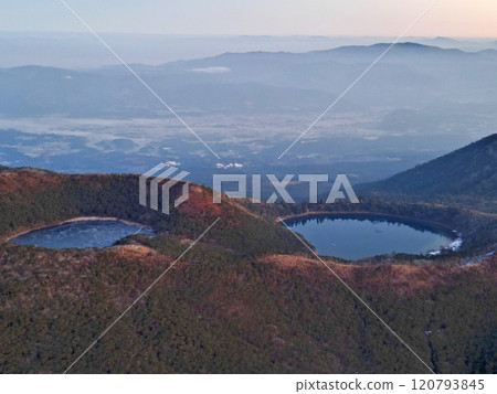 Aerial view of Oike and Byakushiike ponds in Ebino Highlands before dawn 120793845
