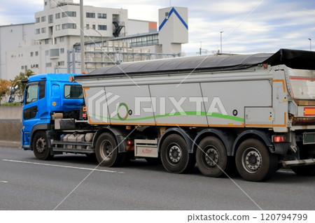 Trailer truck 120794799