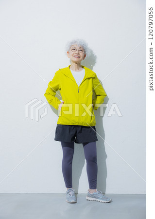 Senior women of sportswear Senior women of sportswear 120797056