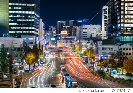 Seoul Namdaemun and Sejongdaero night view 120797467