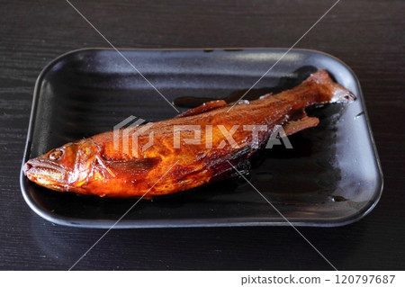 煮紅薯餃子 煮紅薯餃子 120797687