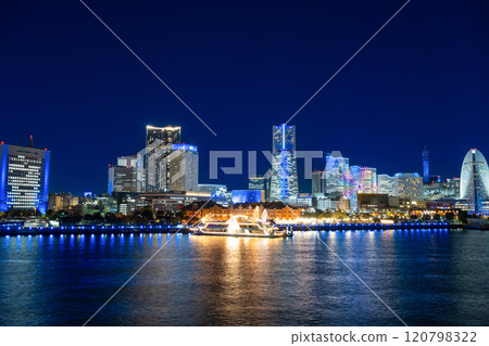 Yokohama Minato Mirai night view (special blue lighting) in Yokohama, Kanagawa Prefecture 120798322