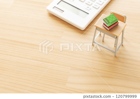 學習桌和計算機 教育費和學費圖片 學習桌和計算機 教育費和學費圖片 120799999