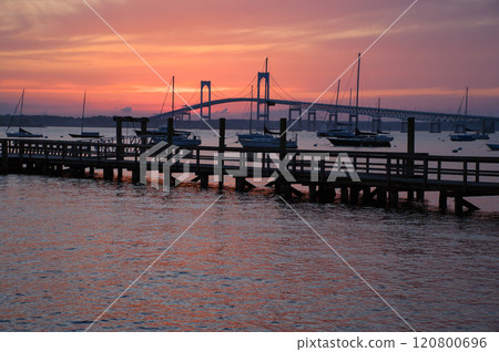 Bridge and sunset in Newport, USA 120800696