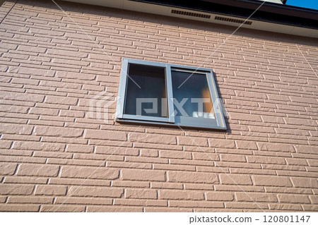 Residential window 120801147