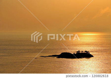 Hyogo Prefecture After Dawn Gashima (Ryugu Castle) Hyogo Prefecture After Dawn Gashima (Ryugu Castle) 120802618