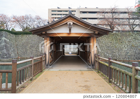 Orokabashi Gate (Fukui Castle ruins) 120804807