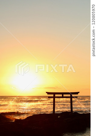 Asahi of Oarai coast Asahi of Oarai coast 120805970