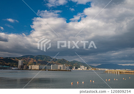 Lake Biwa shore scenery, Hamaotsu, Otsu City Lake Biwa shore scenery, Hamaotsu, Otsu City 120809254