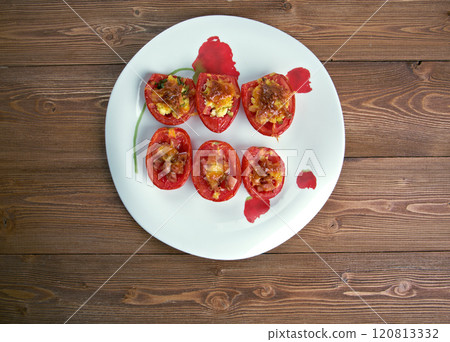 pomodori gratinati alla pugliese pomodori gratinati alla pugliese 120813332