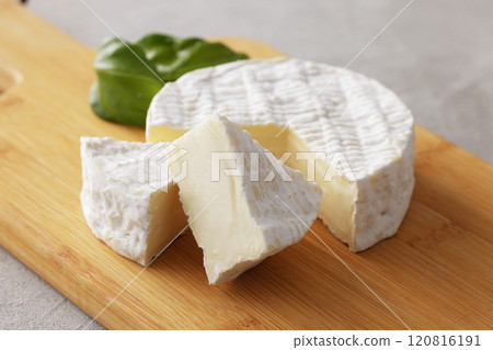 卡門培爾奶酪 120816191