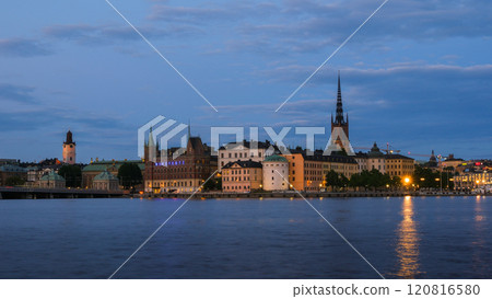 Lake and cityscape of Stockholm at night, Sweden 120816580