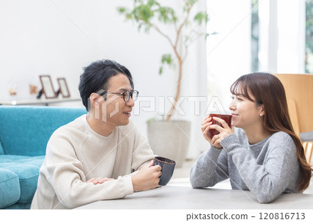 Couple, friendship, gathering Couple, friendship, gathering 120816713