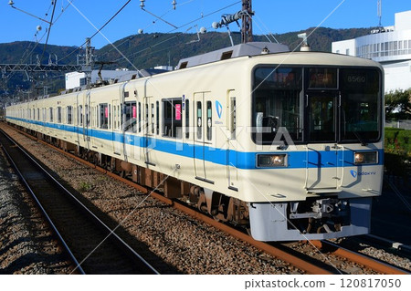 Odakyu 8000 series Odakyu 8000 series 120817050