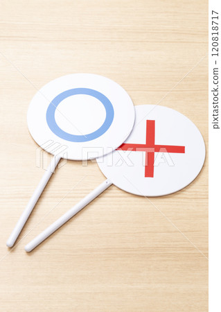 True or false cards placed on the table 120818717