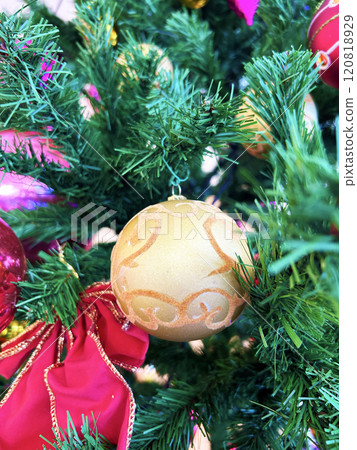 Christmas ornaments Christmas ornaments 120818929