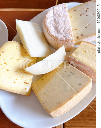 Various cheese Various cheese 120820043