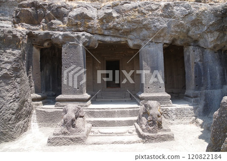 印度世界遺產埃洛拉洞穴 120822184