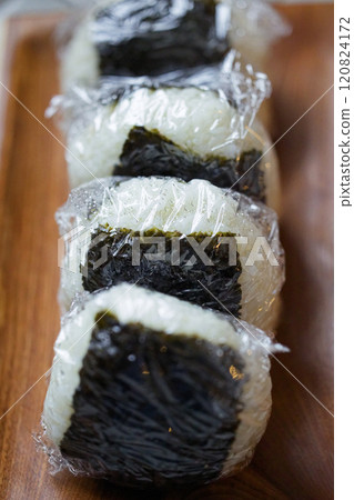 飯糰  飯糰  120824172