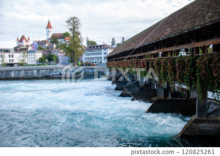 View of the old town of Thun, Thun Water Gate on Lake Thun, Interlaken, Switzerland 120825261