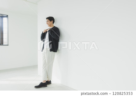 Casually dressed businessman Casually dressed businessman 120825353