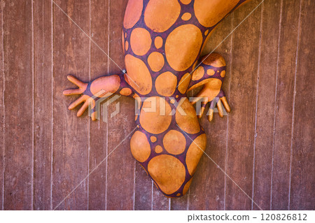 Vibrant Gecko Mural on Wood with Motion Detail at Eye Level Vibrant Gecko Mural on Wood with Motion Detail at Eye Level 120826812