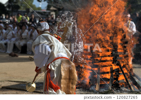 石頭護馬火焰與修驗者 120827265