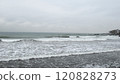 多雲的天空海 120828273