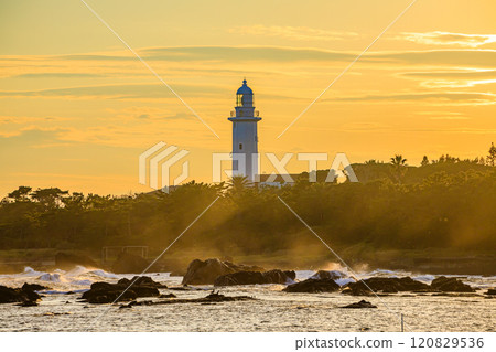 Nojimazaki Lighthouse in the evening in autumn, Minamiboso City, Chiba Prefecture 120829536