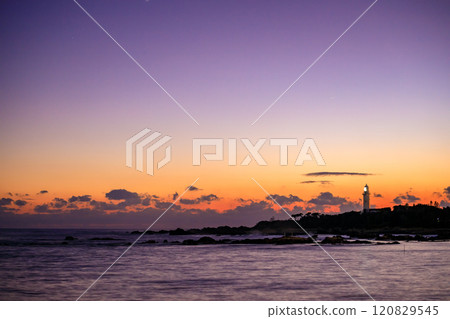 Nojimazaki Lighthouse in autumn, night view, Minamiboso City, Chiba Prefecture 120829545