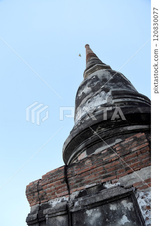 The Historical Wat 120830077