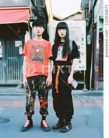 Modern Asian couple with contemporary style 120830672