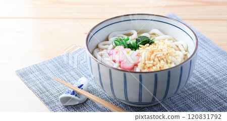 Tempura scraps udon (Tanuki udon) Tempura scraps udon (Tanuki udon) 120831792