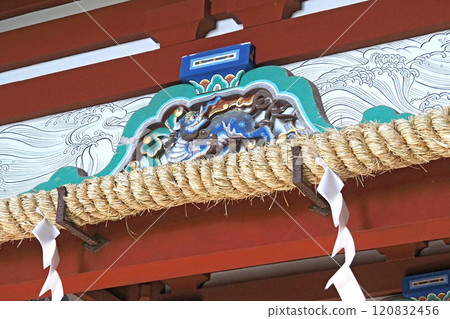 The tower gate of Kunozan Toshogu Shrine [Shizuoka City, Shizuoka Prefecture] 120832456