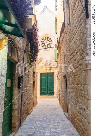 Beautiful narrow street in old town of Trogir, Croatia Beautiful narrow street in old town of Trogir, Croatia 120833179