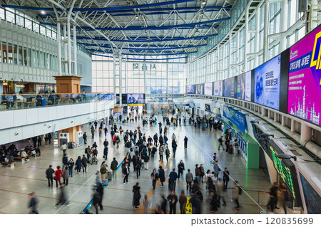 Seoul Station 120835699