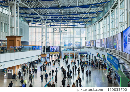 Seoul Station 120835700