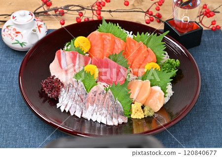 生魚片,生魚片,生魚片,生魚片,海鮮,日式料理。海鮮。 生魚片,生魚片,生魚片,生魚片,海鮮,日式料理。海鮮。 120840677