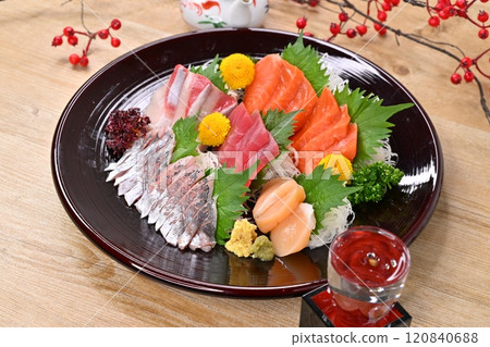 生魚片,生魚片,生魚片,生魚片,海鮮,日式料理。海鮮。 生魚片,生魚片,生魚片,生魚片,海鮮,日式料理。海鮮。 120840688