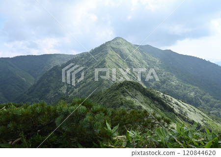 Climbing Mount Shirasuna, Gunma Prefecture Climbing Mount Shirasuna, Gunma Prefecture 120844620