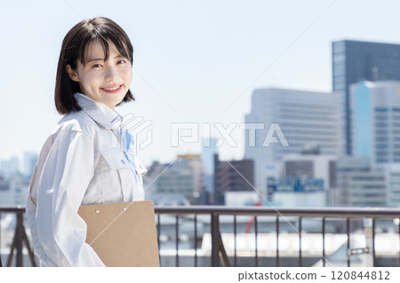 穿著工作服的女人的形象 08 120844812